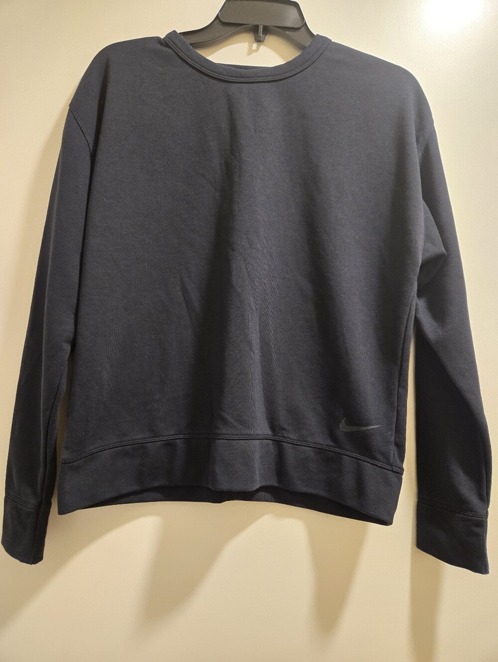 Nike Dri-fit Versa Open Back Sweatshirt - Picture 3 of 7